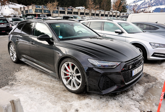 Audi RS6 Avant C8