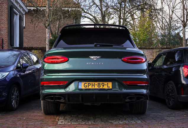 Bentley Bentayga Hybrid Azure 2024