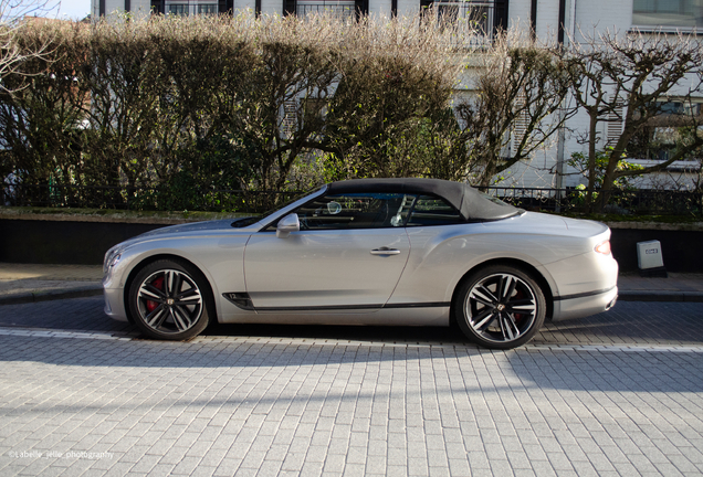 Bentley Continental GTC 2019