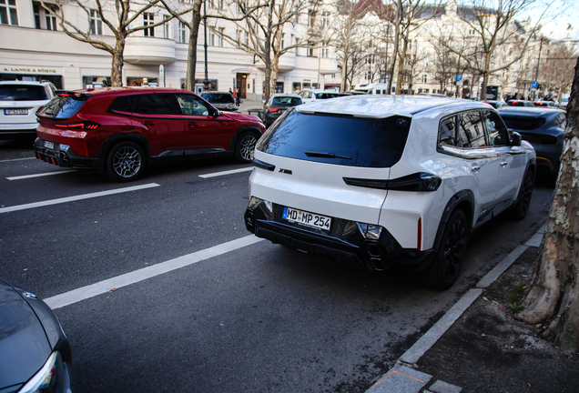 BMW XM G09