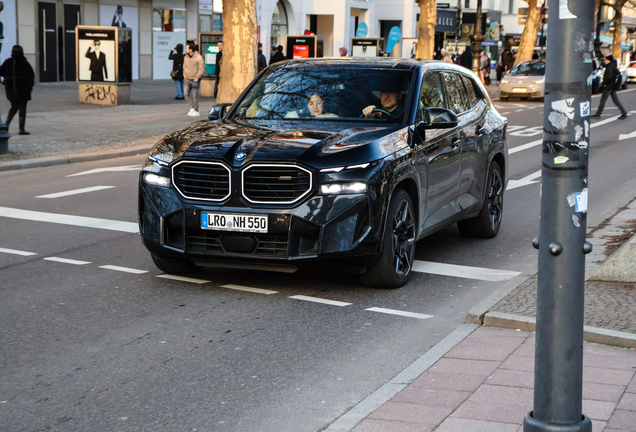 BMW XM G09