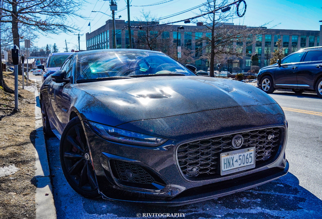 Jaguar F-TYPE R75 Coupé