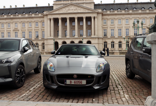 Jaguar F-TYPE S Coupé