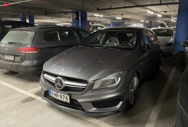 Mercedes-Benz CLA 45 AMG Shooting Brake