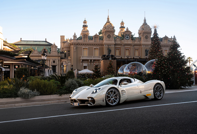 Pagani Utopia