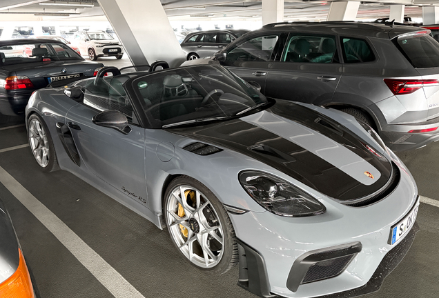 Porsche 718 Spyder RS Weissach Package