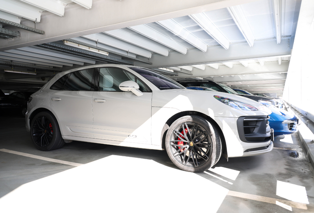 Porsche 95B Macan GTS MkIII