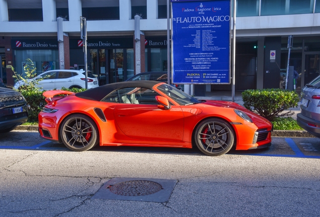 Porsche 992 Turbo Cabriolet