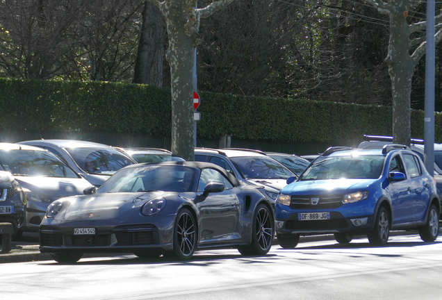 Porsche 992 Turbo Cabriolet