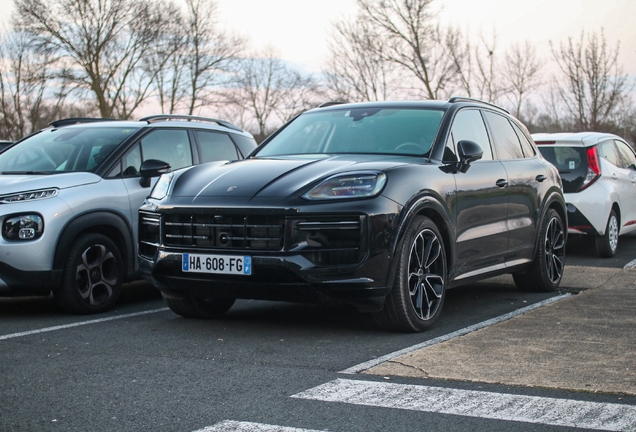 Porsche 9YA Cayenne Turbo E-Hybrid