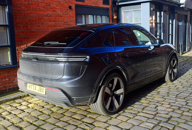 Porsche Macan EV Turbo