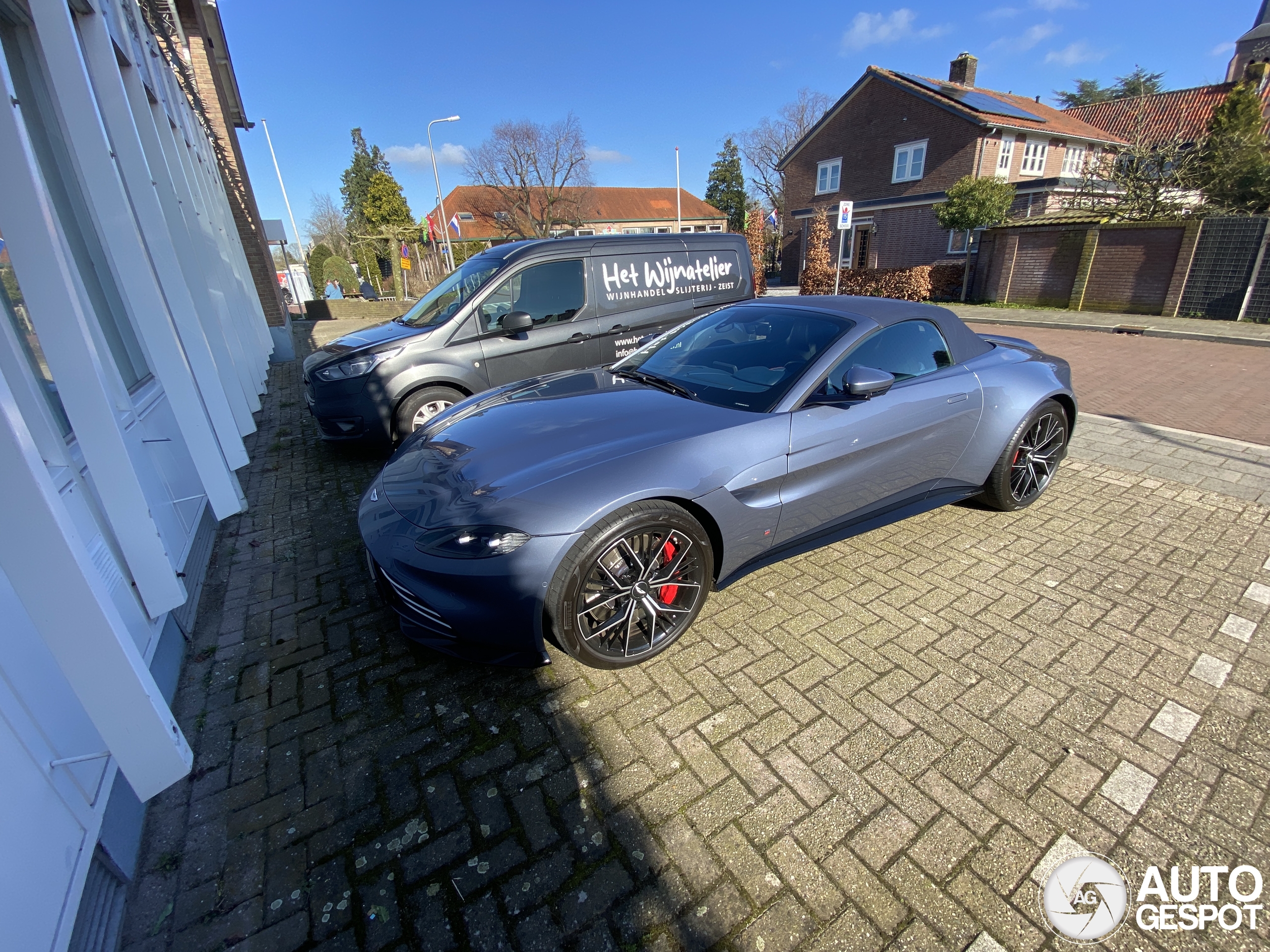 Aston Martin V8 Vantage Roadster 2020