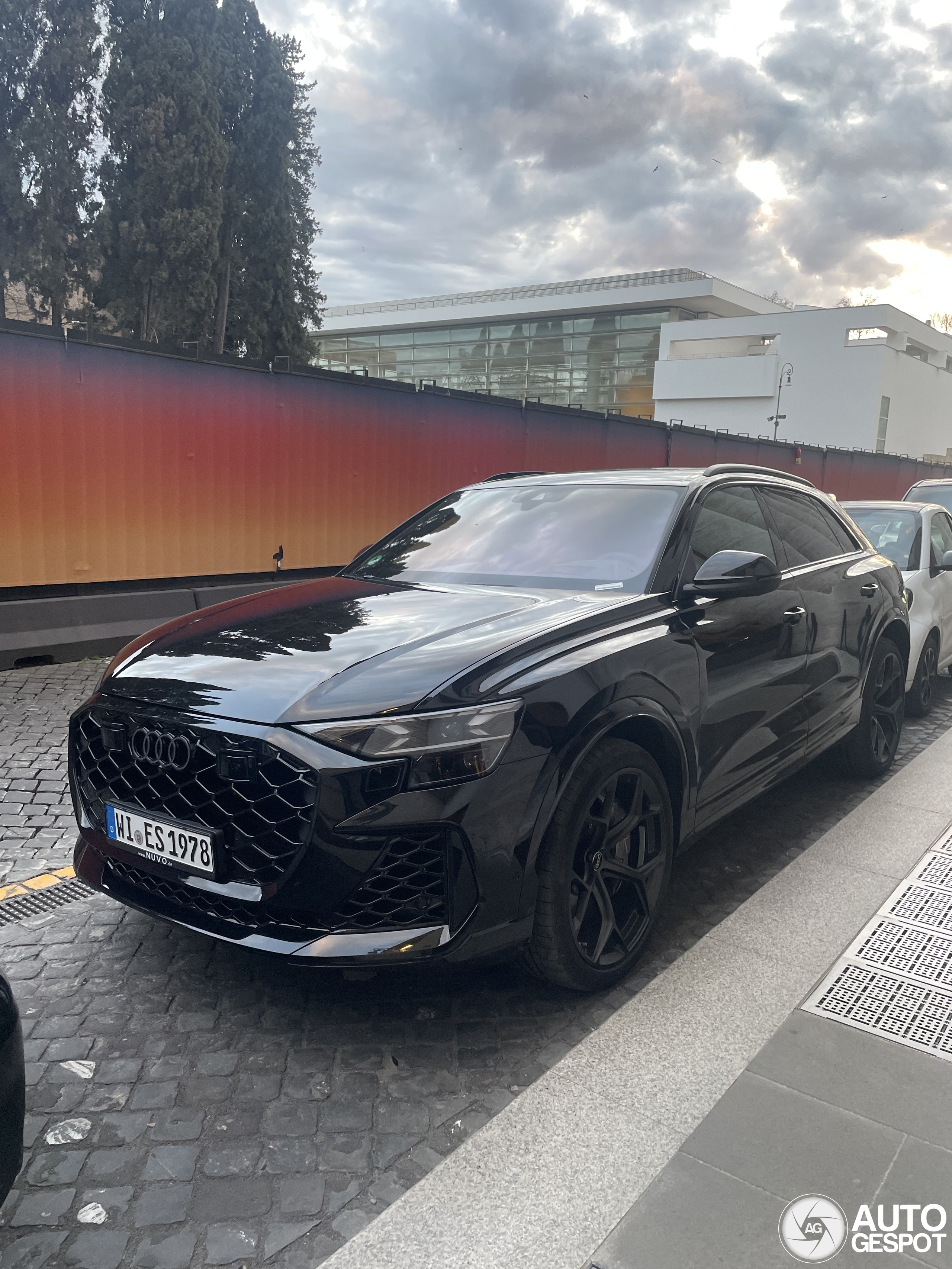 Audi RS Q8 2024