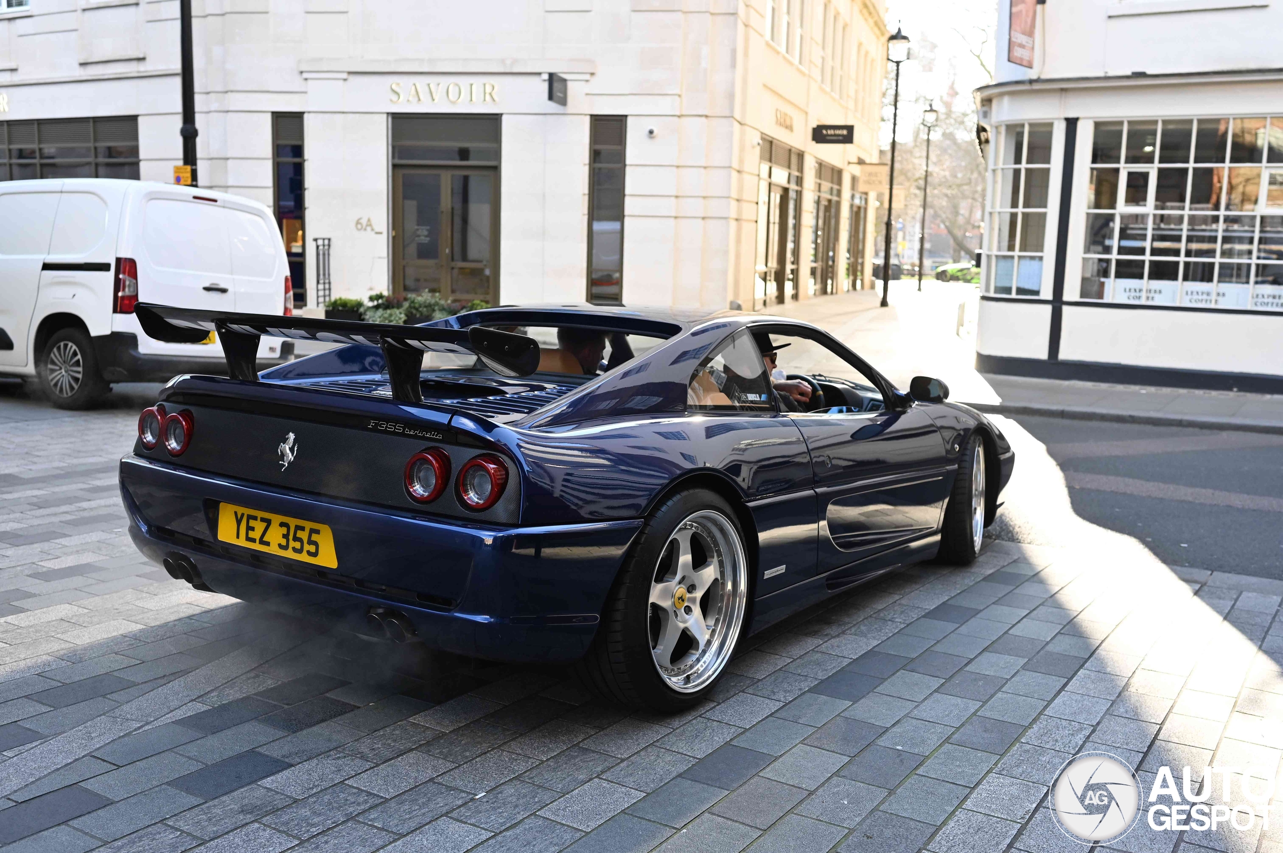 Ferrari F355 Berlinetta