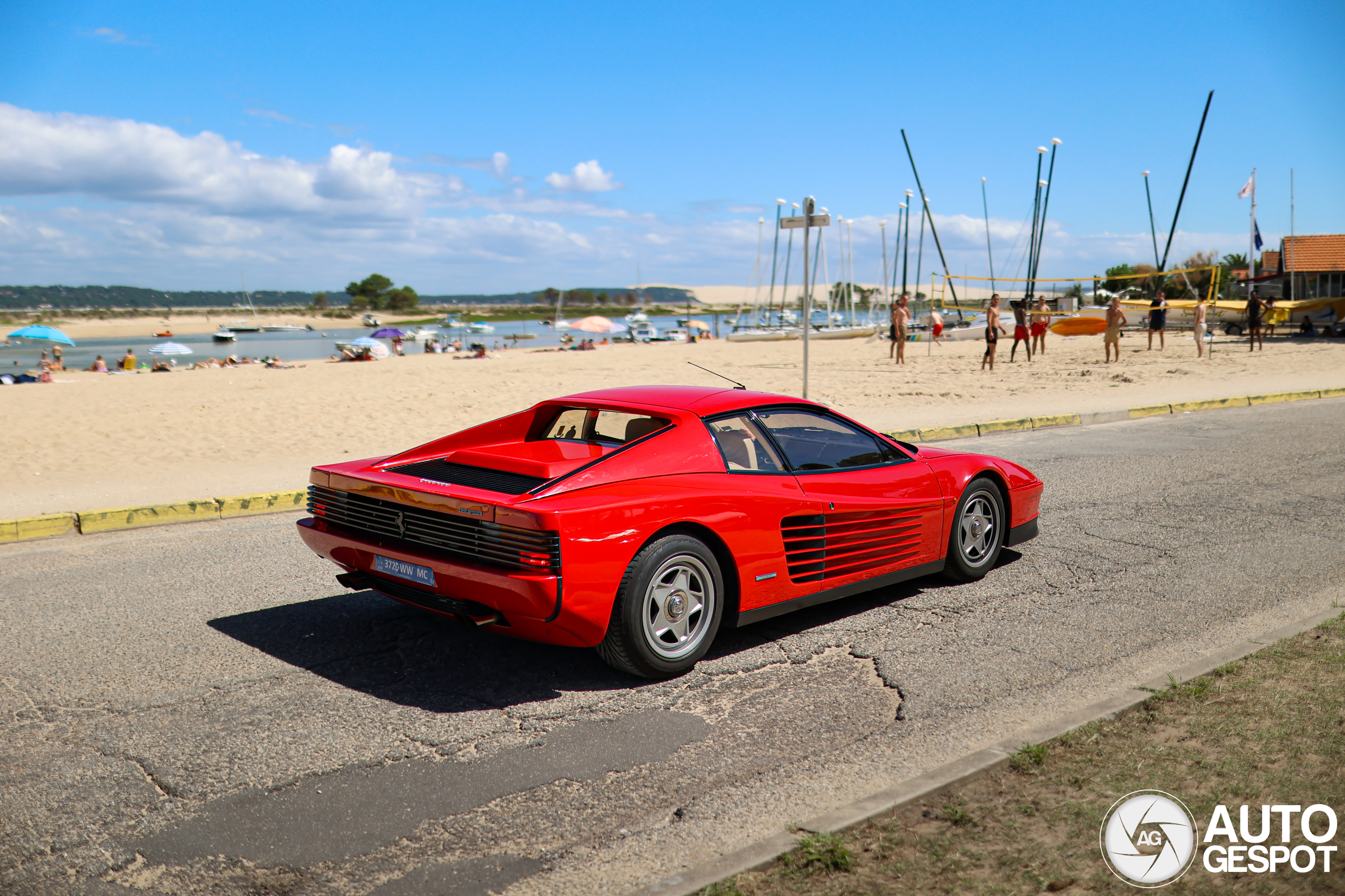 Ferrari Testarossa Monospecchio