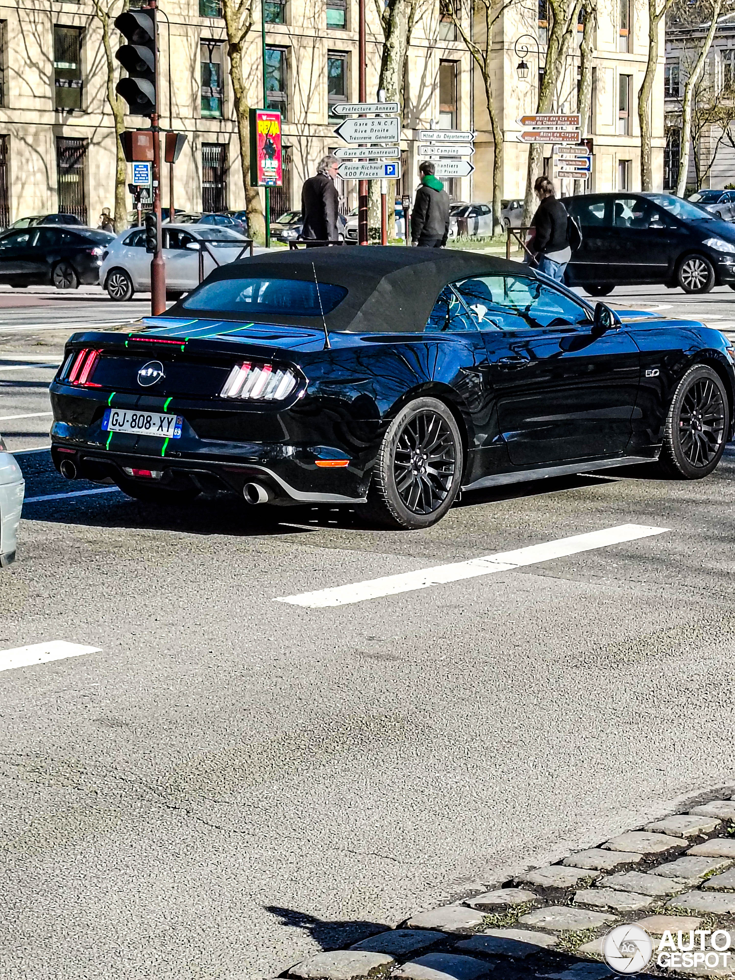 Ford Mustang GT Convertible 2015