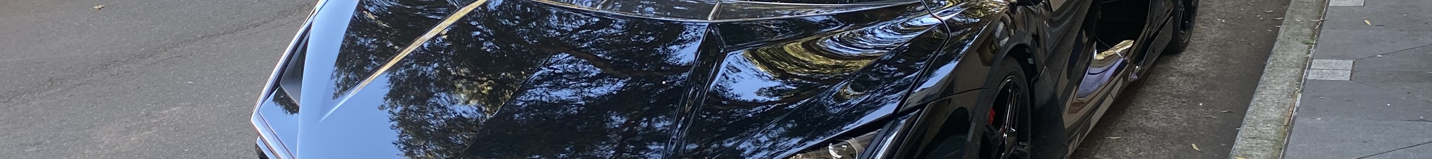 Lamborghini Revuelto