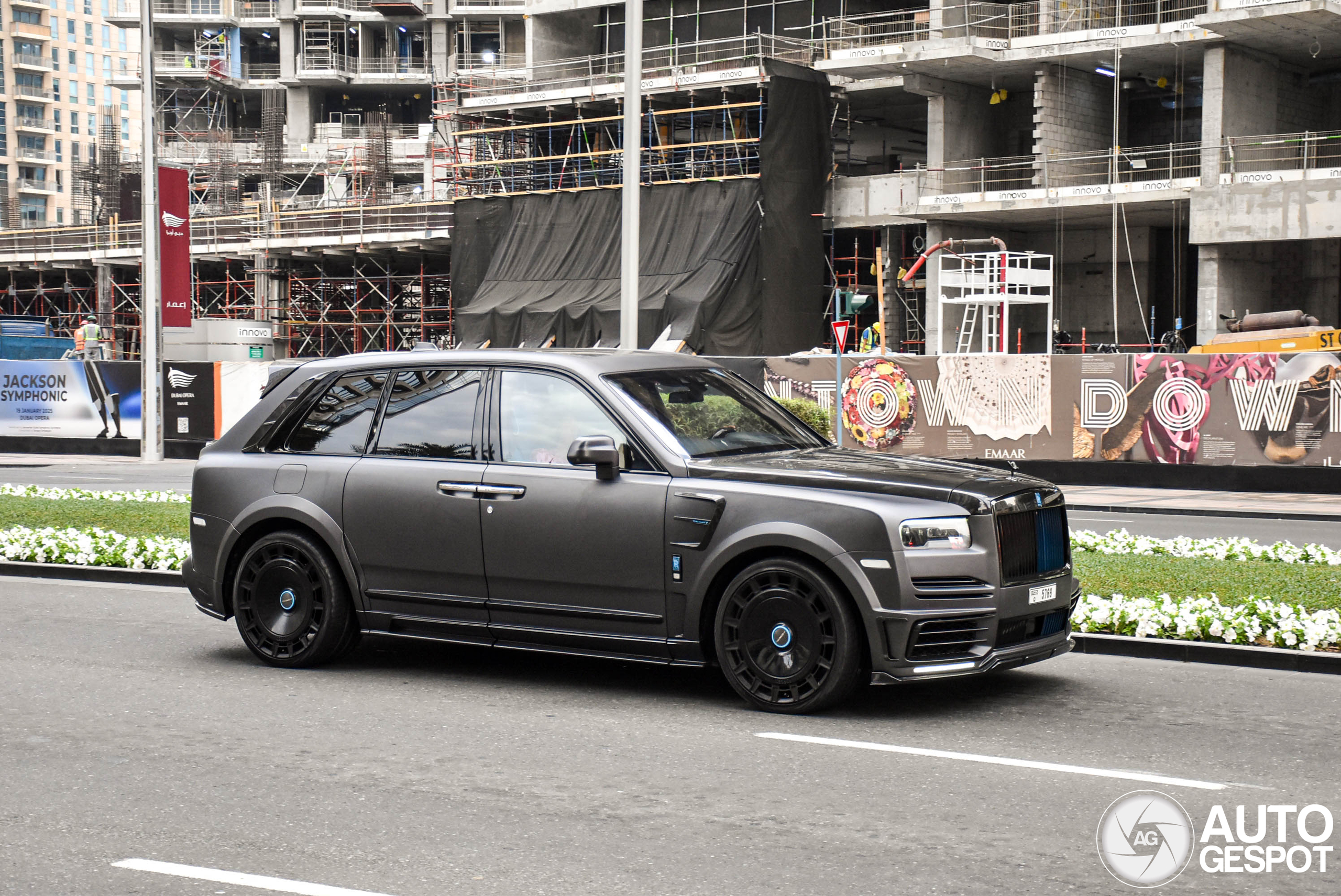 Rolls-Royce Cullinan Mansory Wide Body