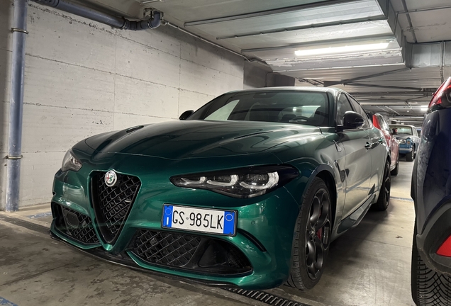 Alfa Romeo Giulia Quadrifoglio 2023