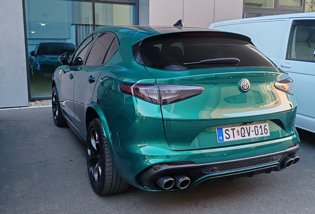 Alfa Romeo Stelvio Quadrifoglio 2023