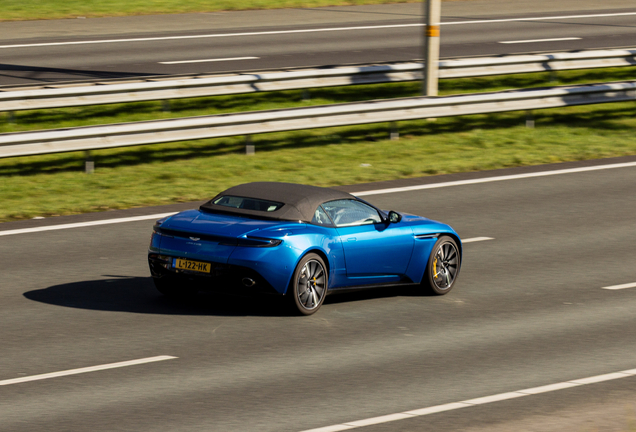 Aston Martin DB11 V8 Volante