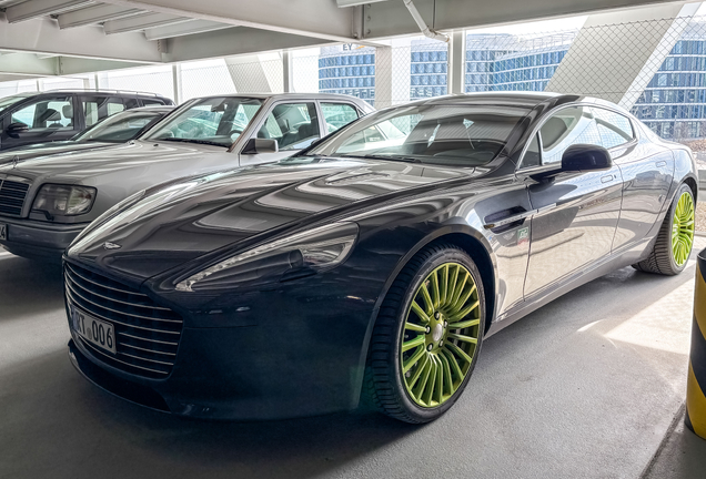 Aston Martin Rapide S