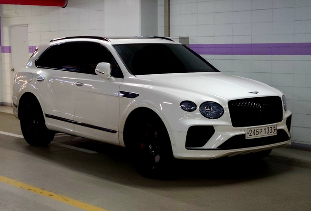 Bentley Bentayga V8 2024
