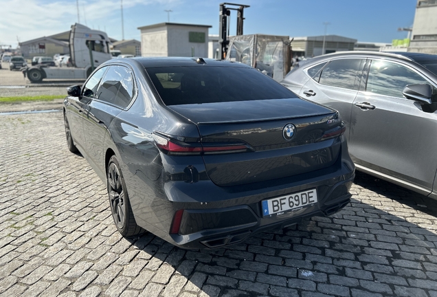 BMW M760e xDrive