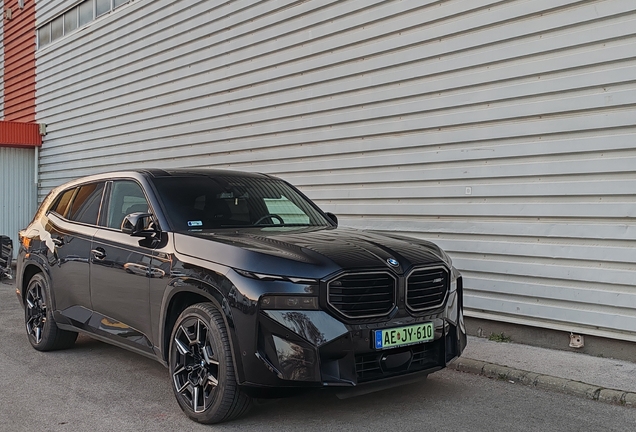 BMW XM G09