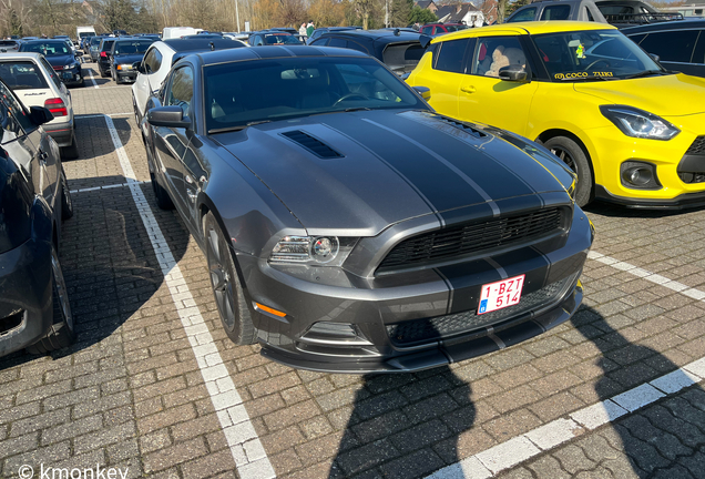 Ford Mustang GT 2013