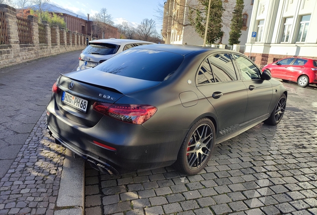 Mercedes-AMG E 63 S W213 Final Edition
