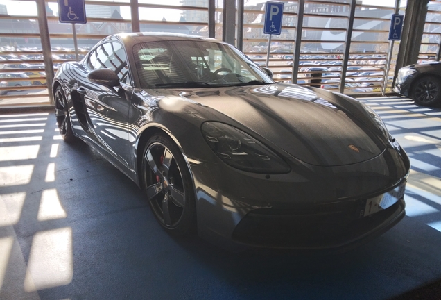 Porsche 718 Cayman GTS