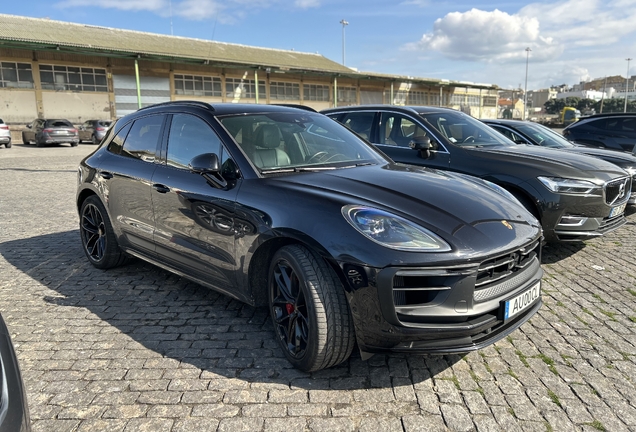 Porsche 95B Macan GTS MkIII