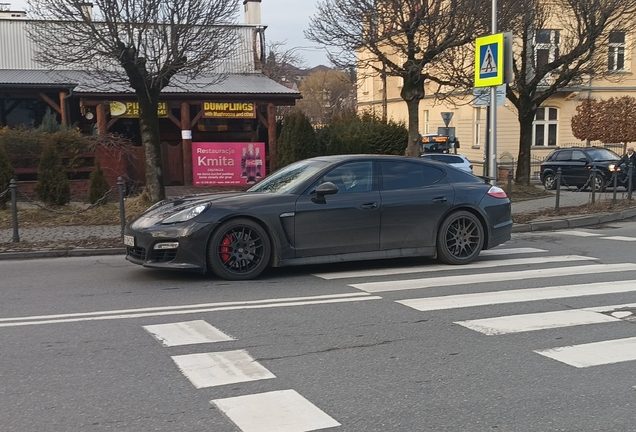 Porsche 970 Panamera GTS MkI
