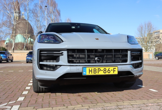 Porsche Cayenne Coupé Turbo E-Hybrid