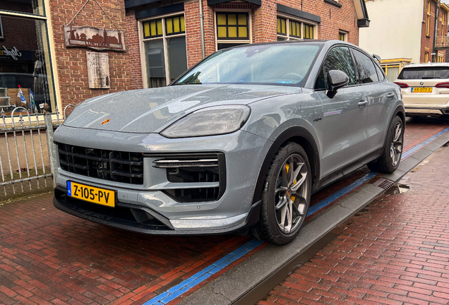 Porsche Cayenne Coupé Turbo E-Hybrid