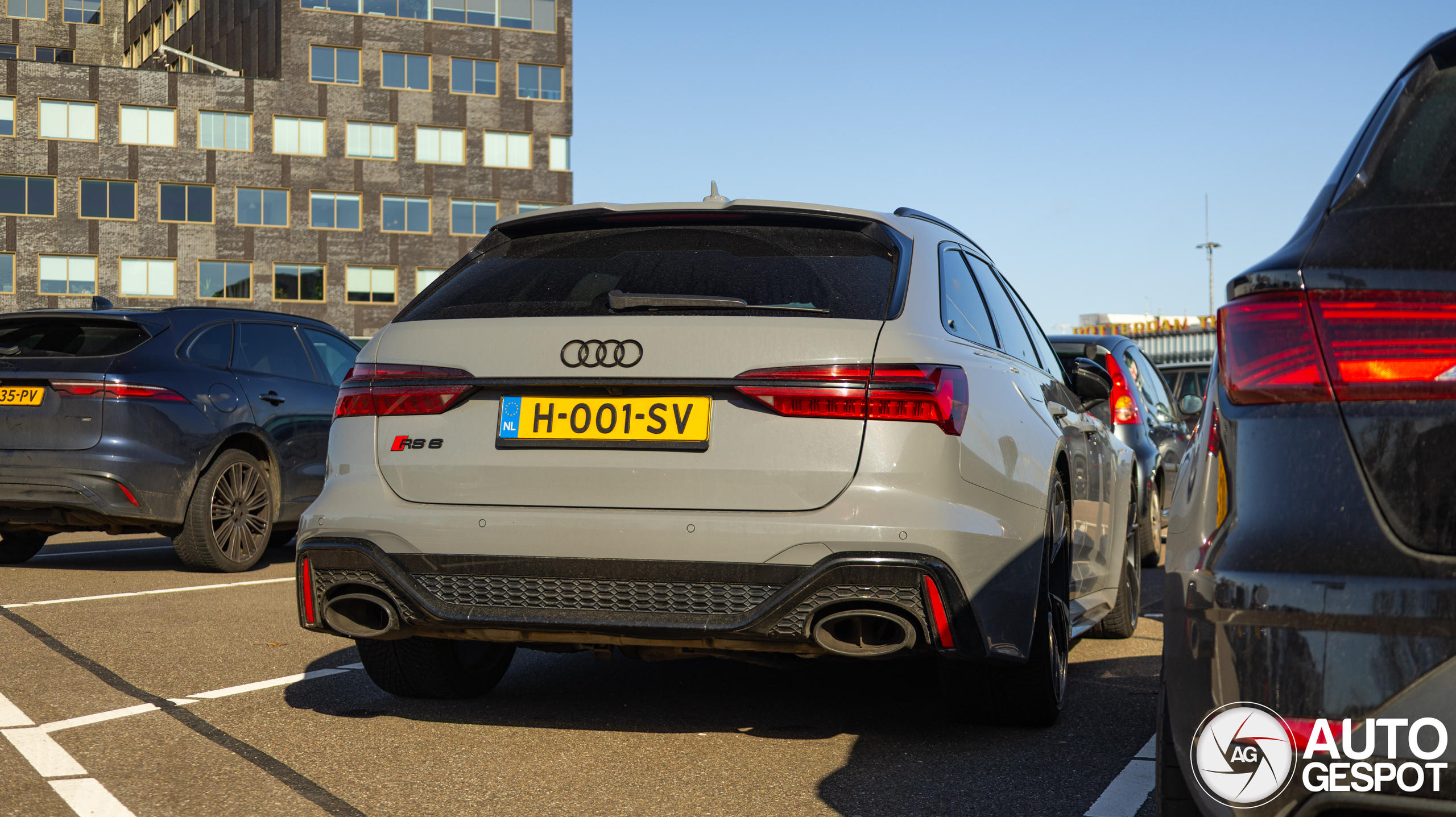 Audi RS6 Avant C8