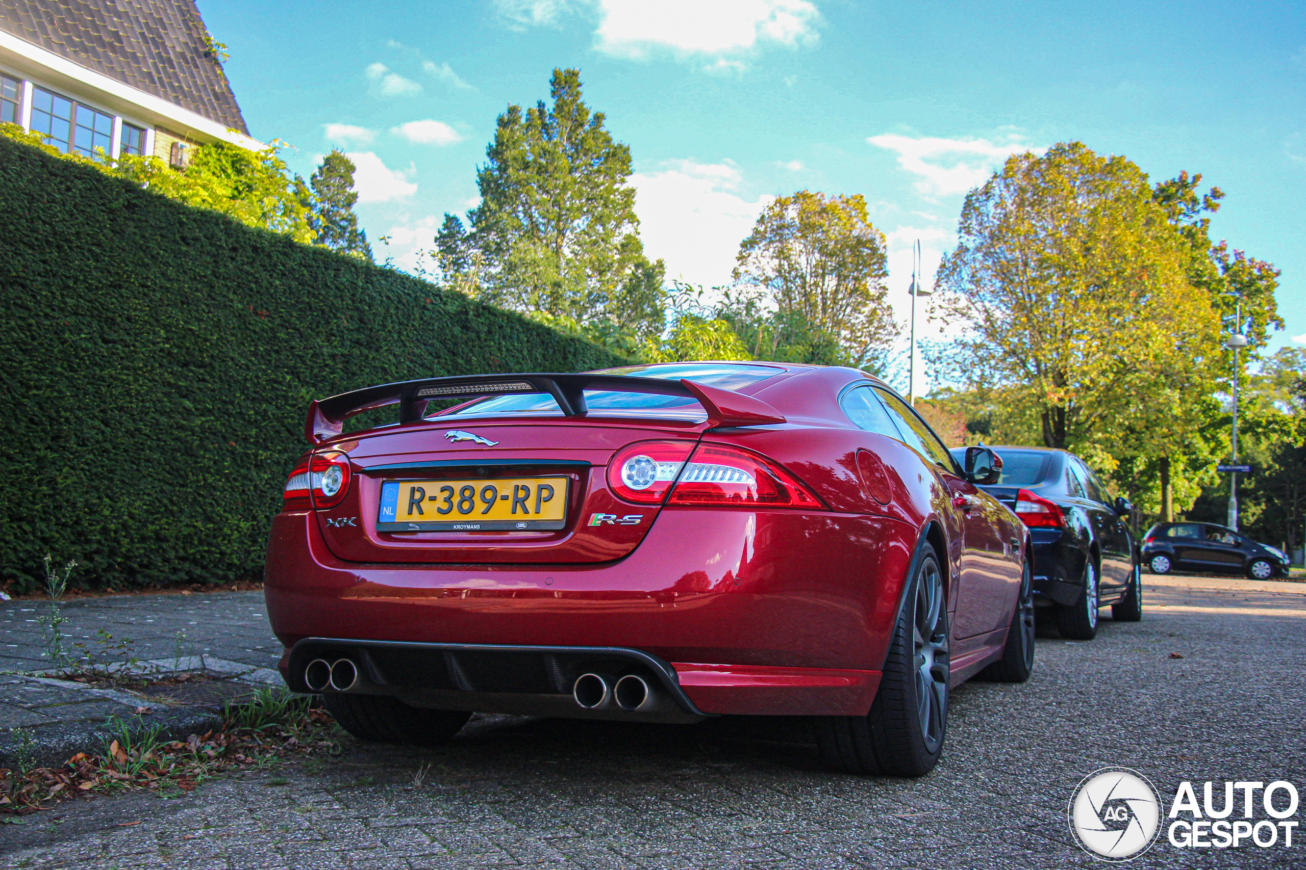 Jaguar XKR-S 2012