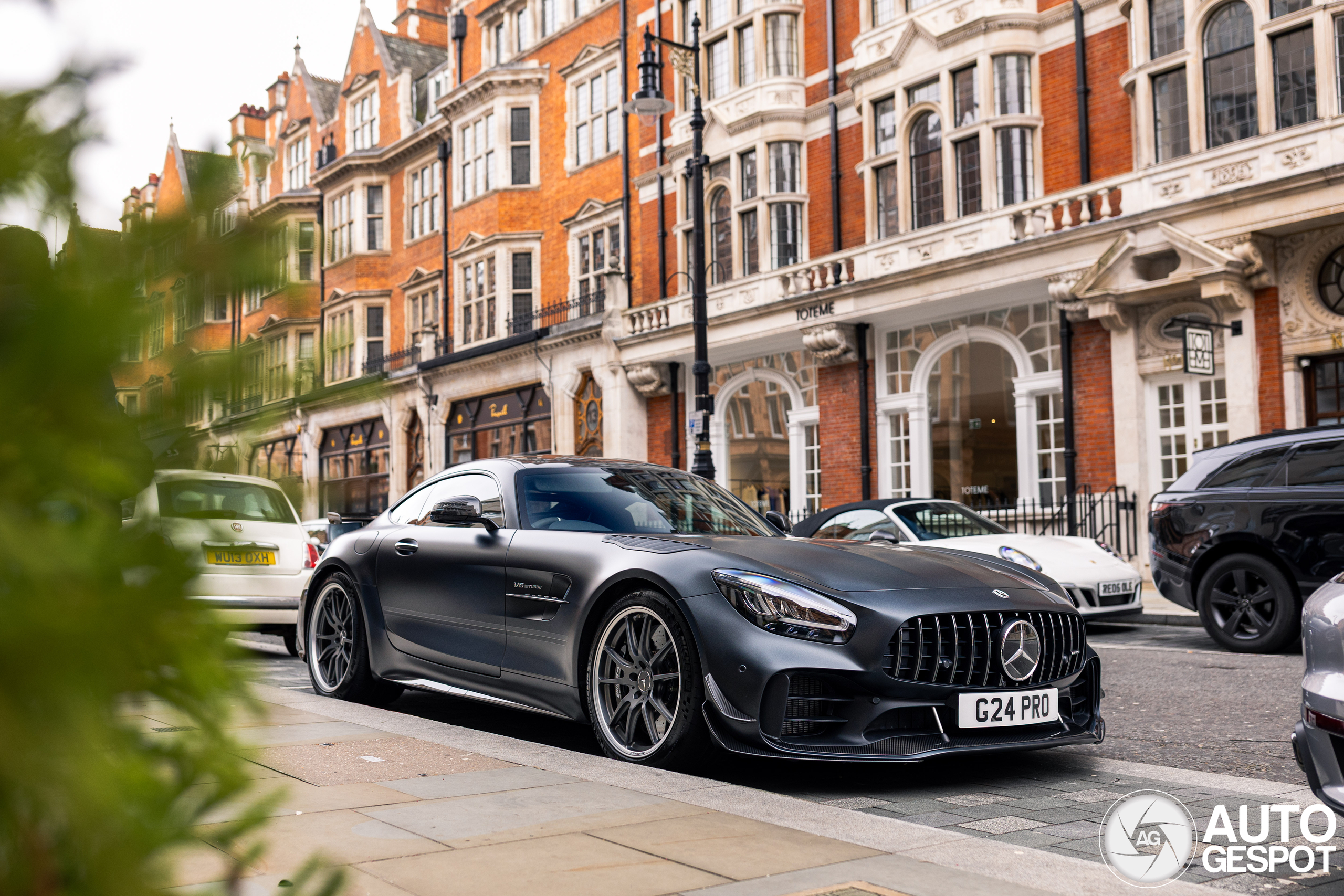 Mercedes-AMG GT R Pro C190