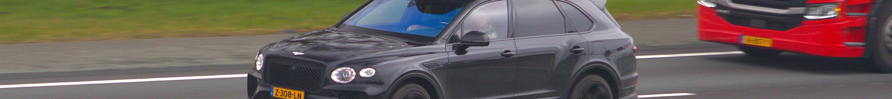 Bentley Bentayga Hybrid S 2024