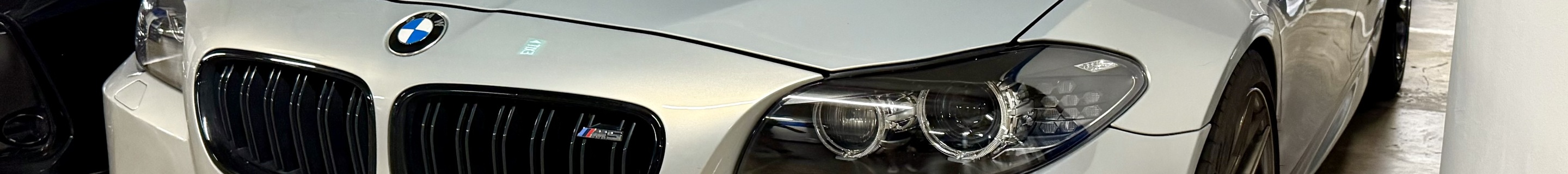 BMW M5 F10 2011