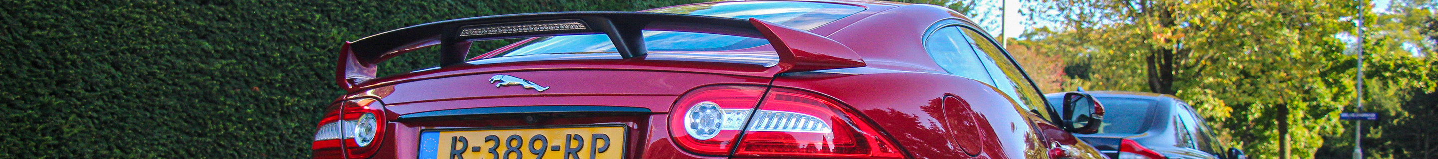 Jaguar XKR-S 2012