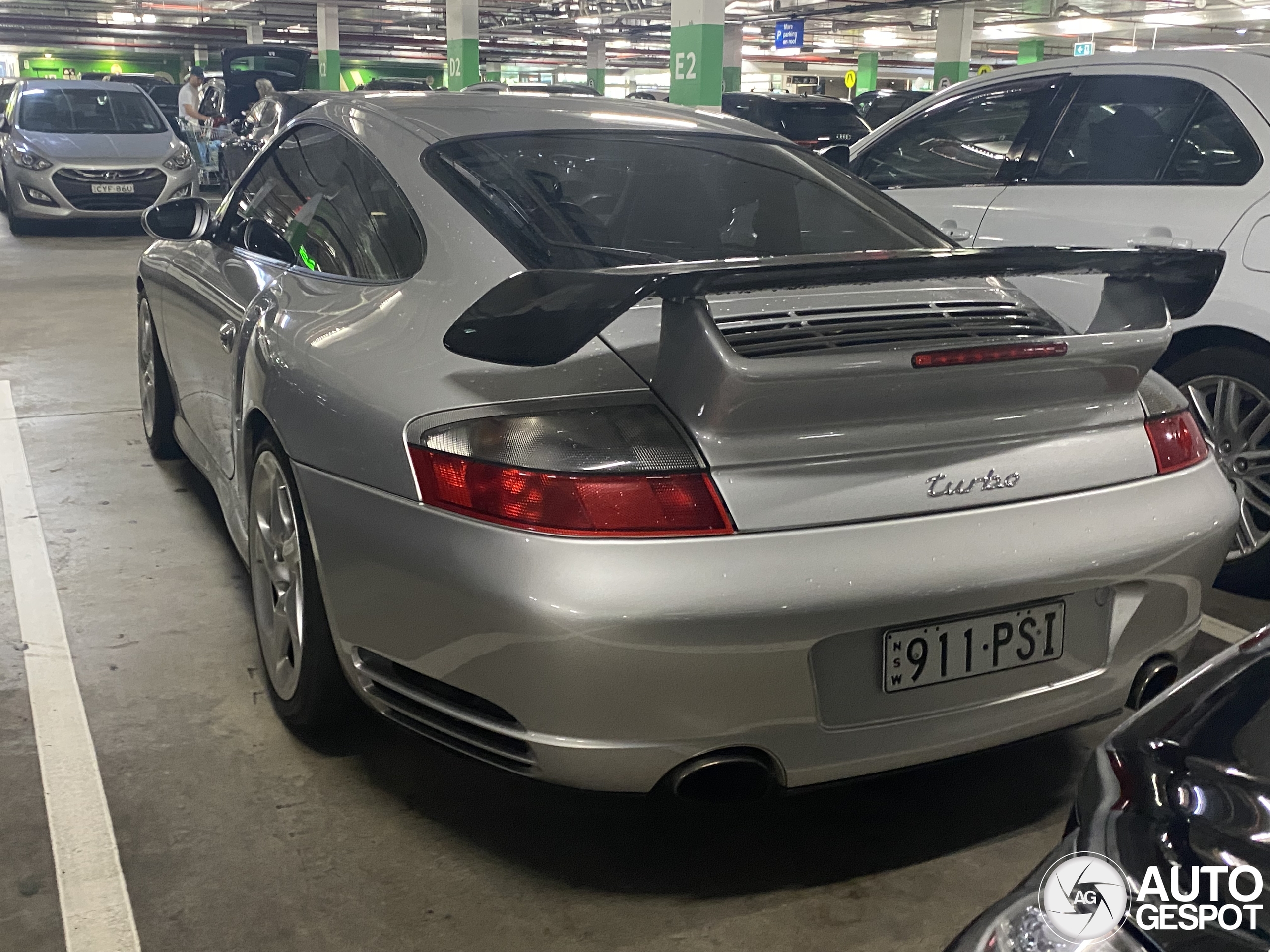 Porsche 996 Turbo