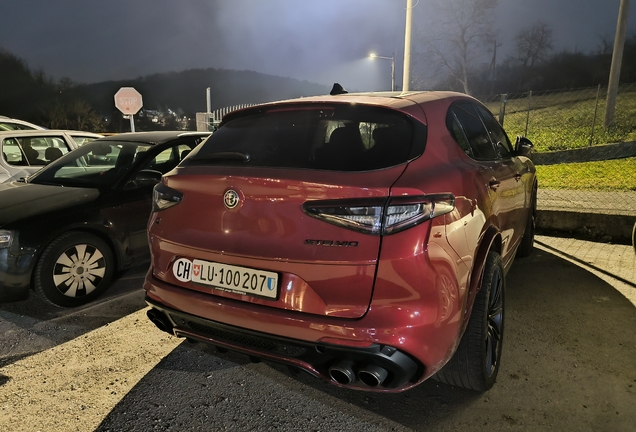 Alfa Romeo Stelvio Quadrifoglio 2020