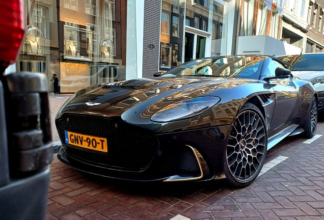 Aston Martin DBS 770 Ultimate Volante