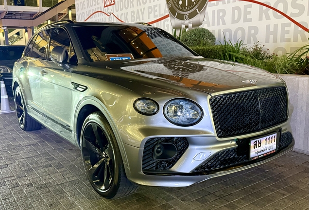 Bentley Bentayga Hybrid 2021