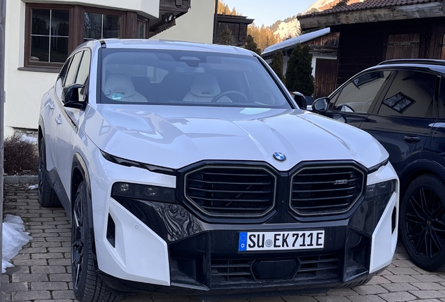 BMW XM G09