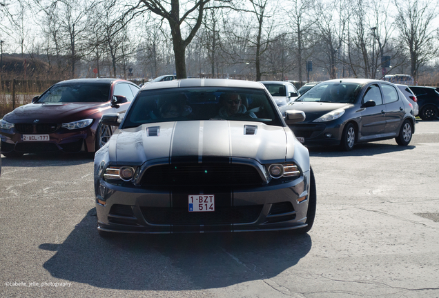 Ford Mustang GT 2013