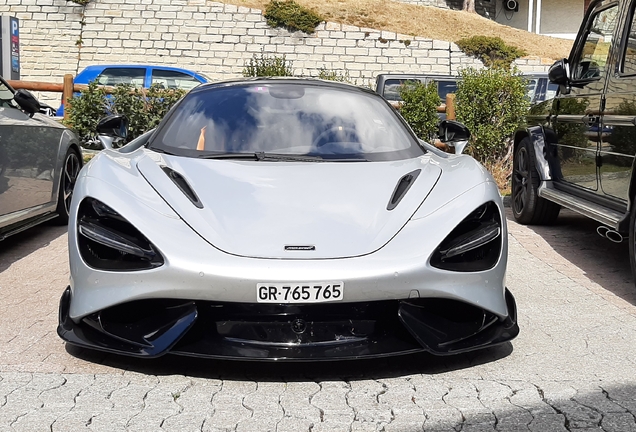 McLaren 765LT