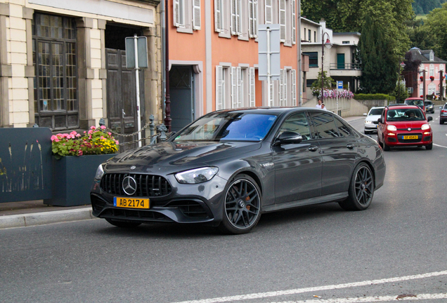 Mercedes-AMG E 63 S W213 2021